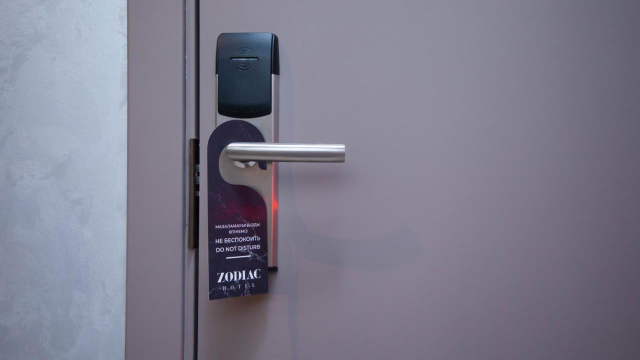 Zodiac Atyraū Exterior foto
