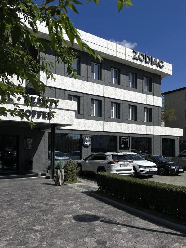 Zodiac Atyraū Exterior foto